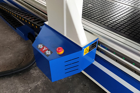 Фрезерный станок с ЧПУ DIRTEC 2131A